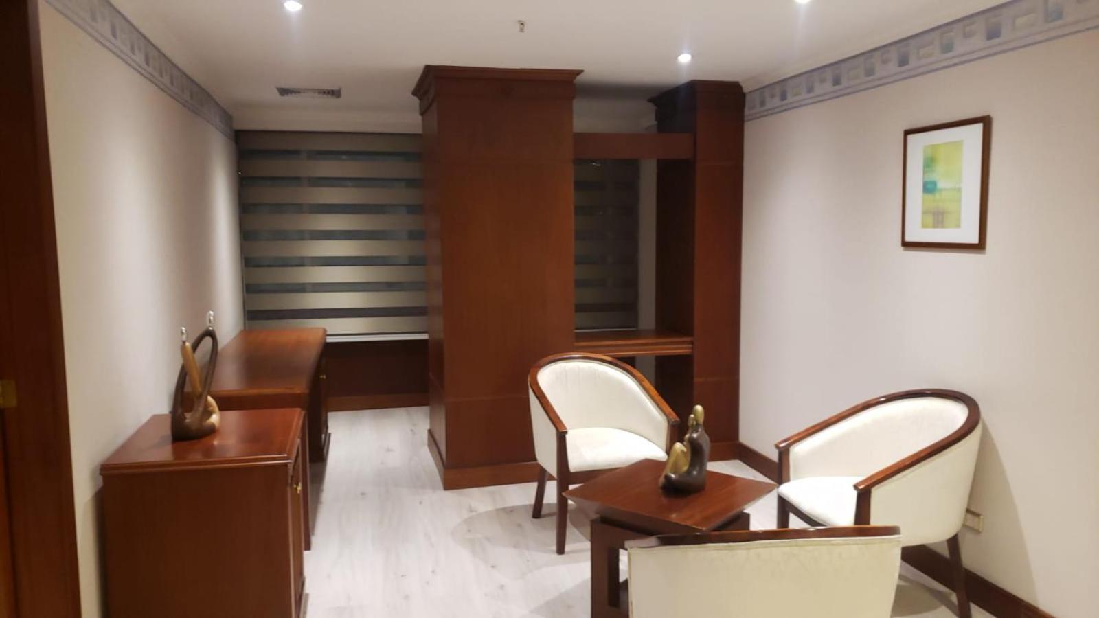 Hotel Emperador Ambato Dış mekan fotoğraf