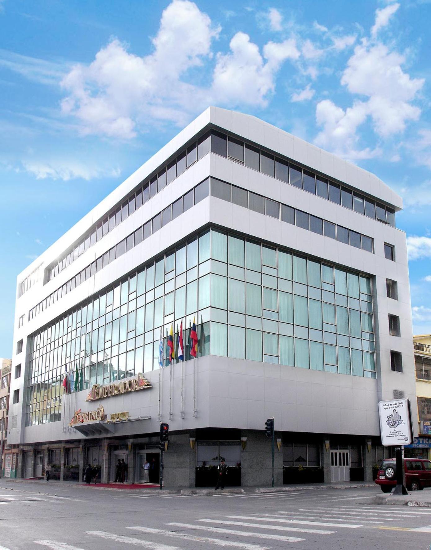 Hotel Emperador Ambato Dış mekan fotoğraf