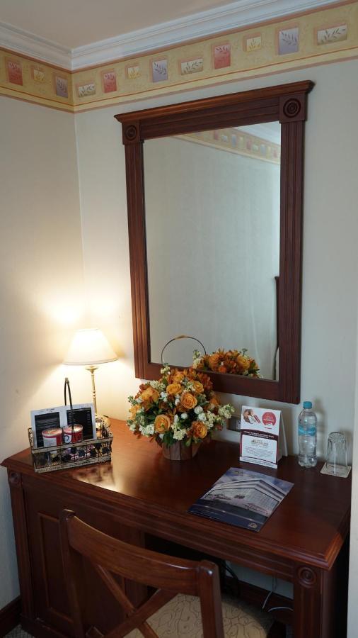 Hotel Emperador Ambato Dış mekan fotoğraf