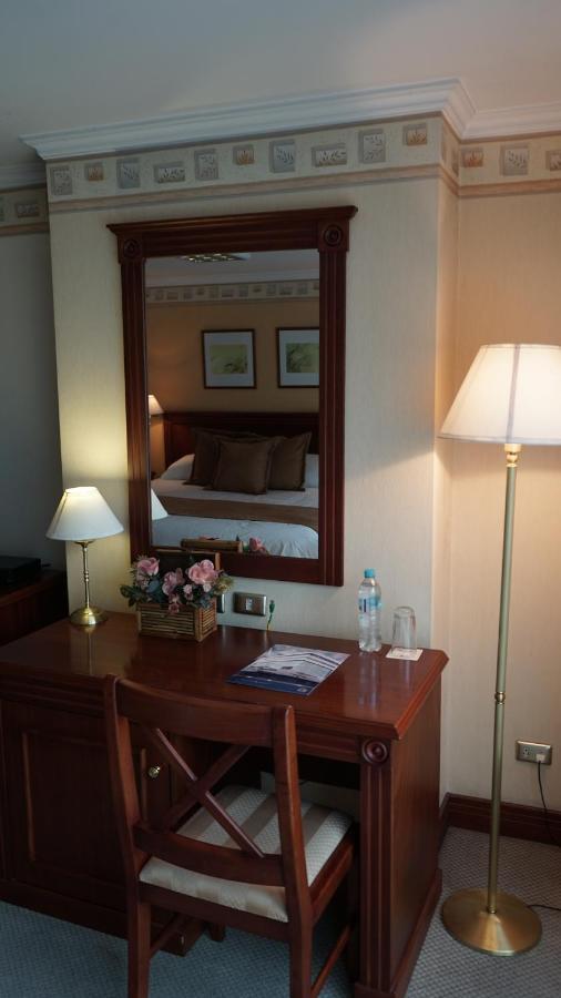 Hotel Emperador Ambato Dış mekan fotoğraf
